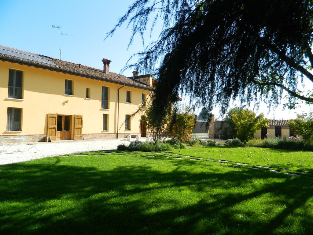 Agriturismo Cascina Pezzolo Lodi Eksteriør bilde